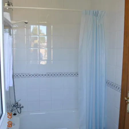 Fuente El Hayedo Hotel San Vicente De La Barquera Room photo